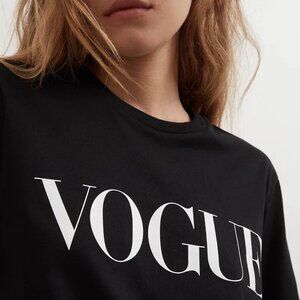 Vouge T-Shirt